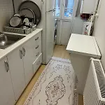 Great Location And Cozy House!